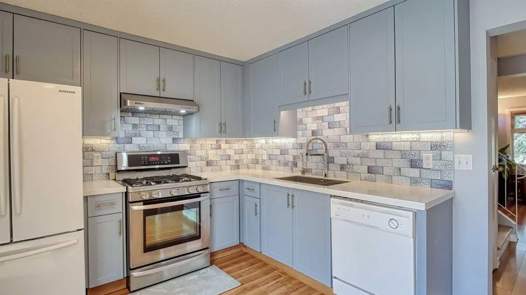 123 Woodsman Lane SW