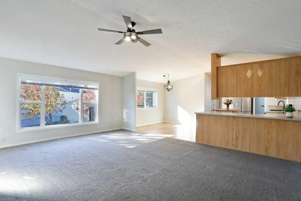57 RoseGlen Drive