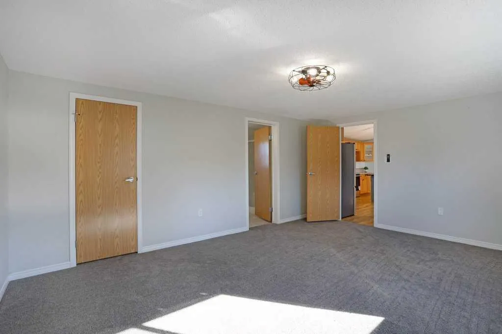 57 RoseGlen Drive
