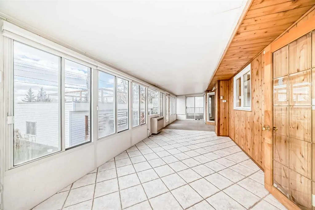 603 Mariposa Place