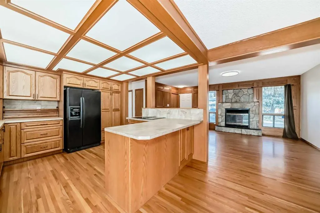 603 Mariposa Place