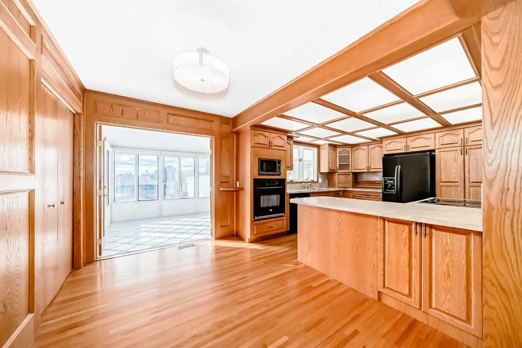 603 Mariposa Place