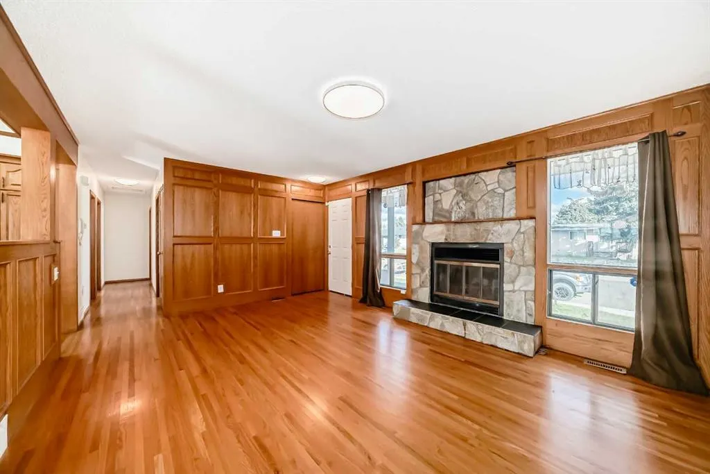 603 Mariposa Place