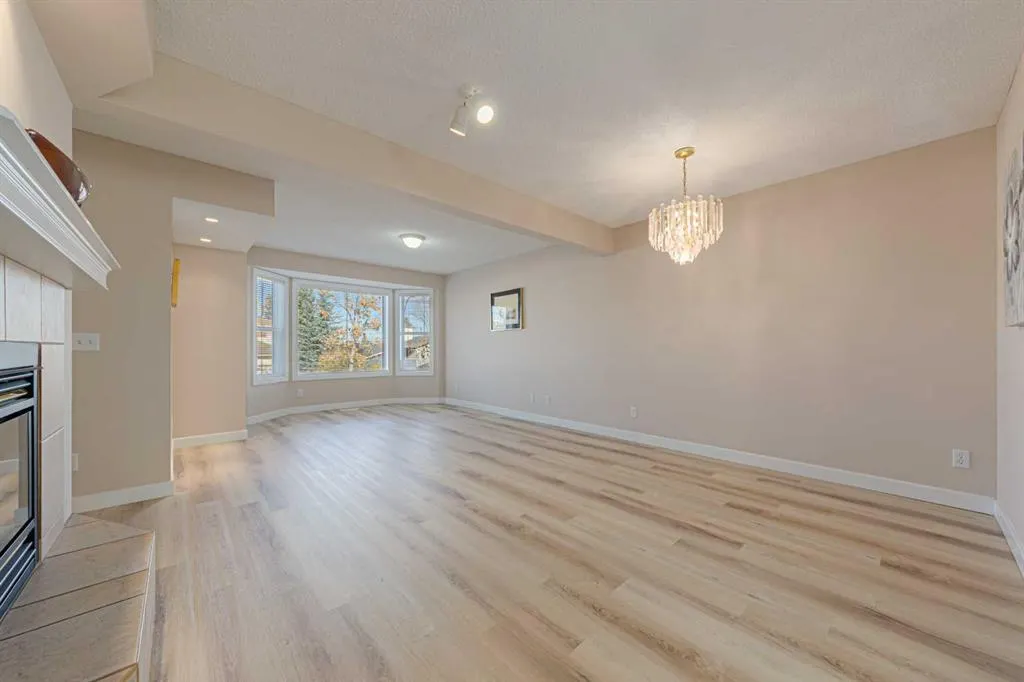 19 Sandarac Road NW