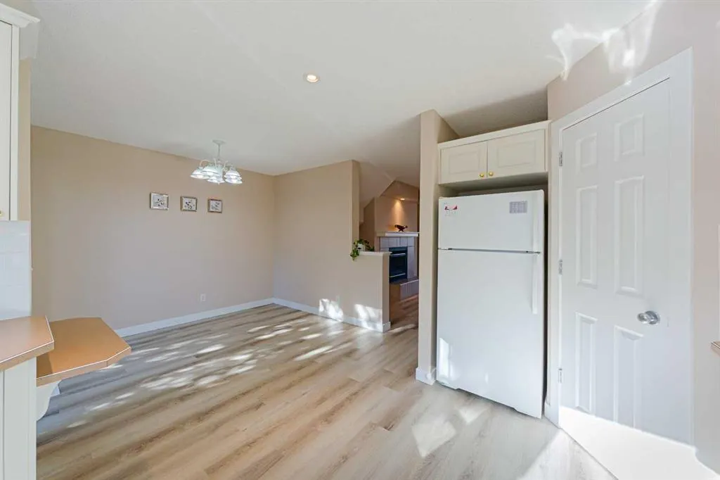 19 Sandarac Road NW