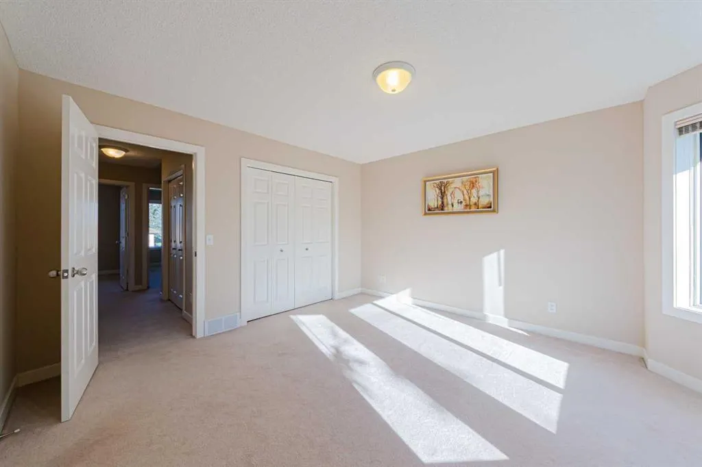 19 Sandarac Road NW