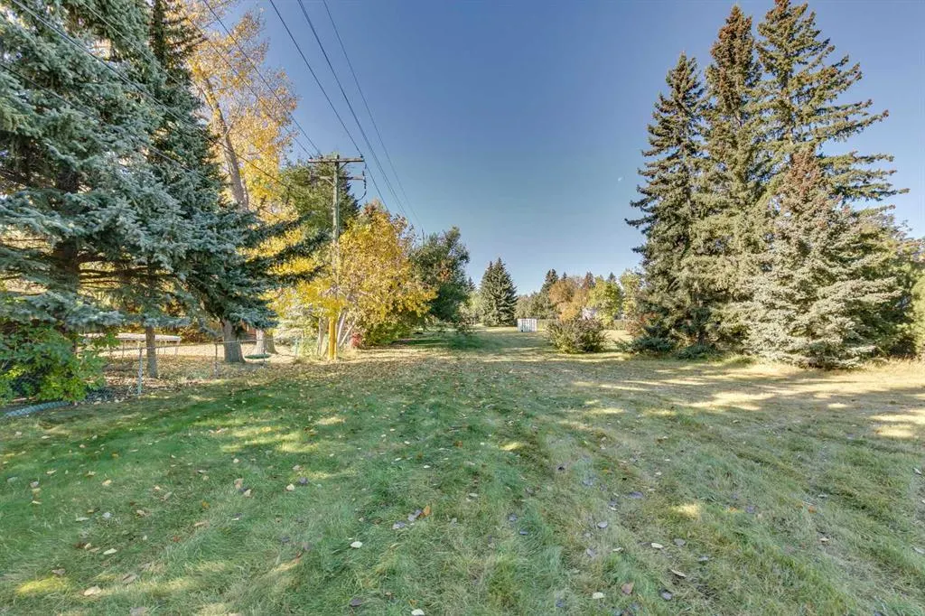 1257 Varsity Estates Road NW