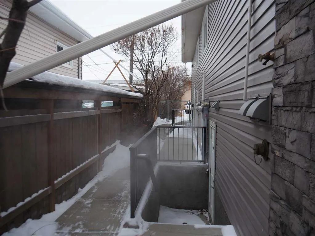 5917 51 Avenue, #1