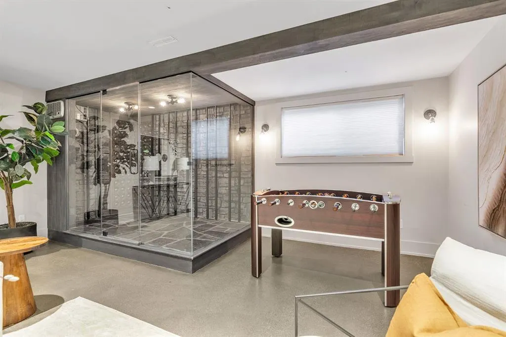 625 Britannia Drive SW