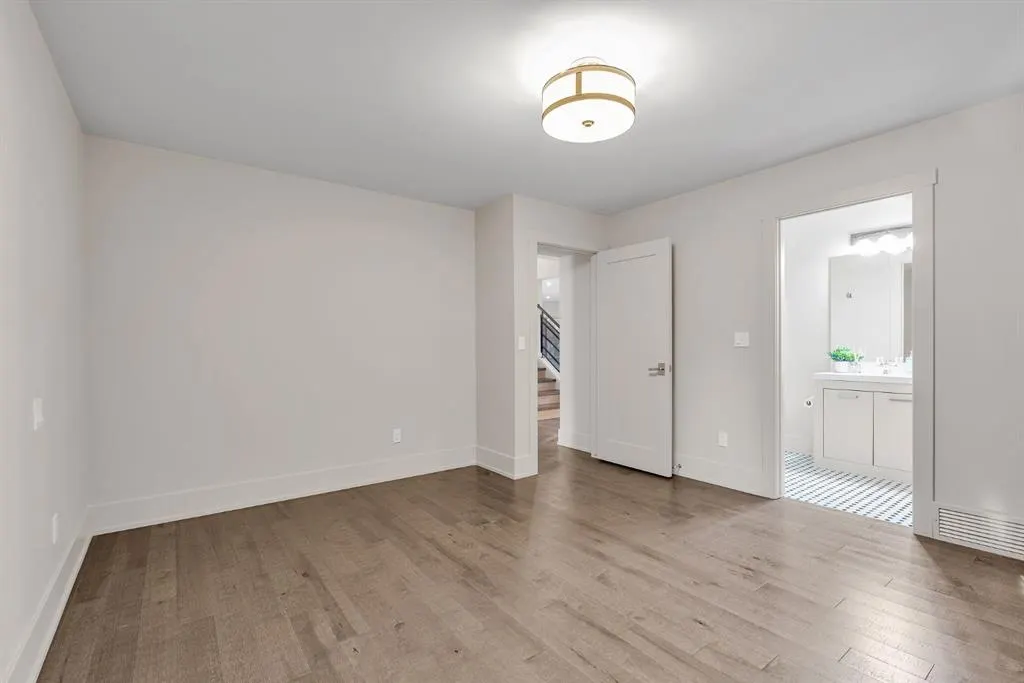 625 Britannia Drive SW