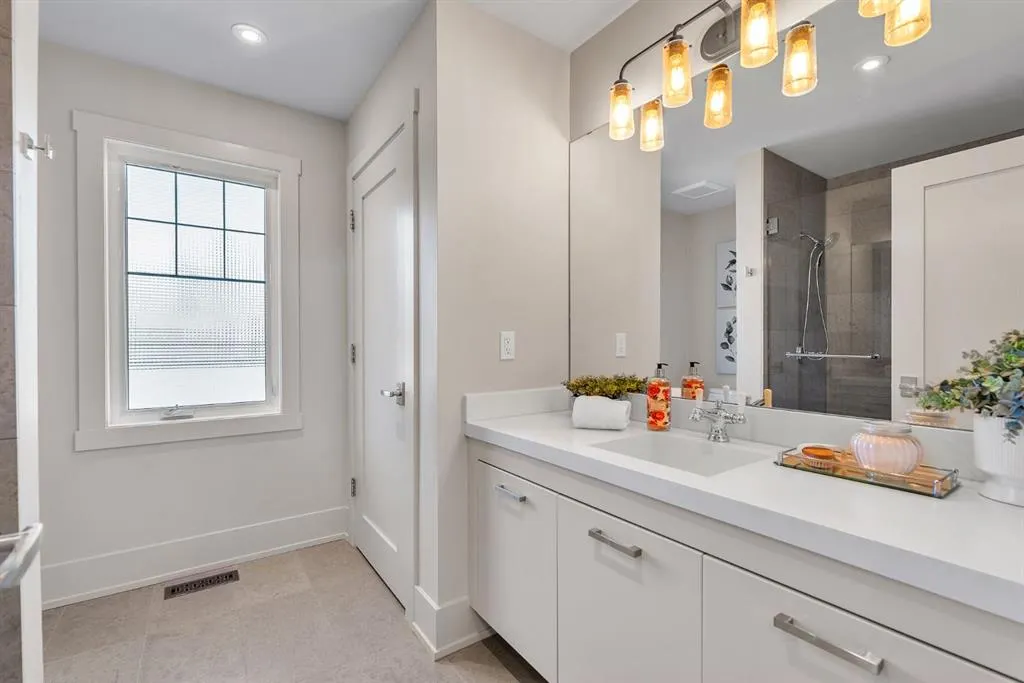 625 Britannia Drive SW