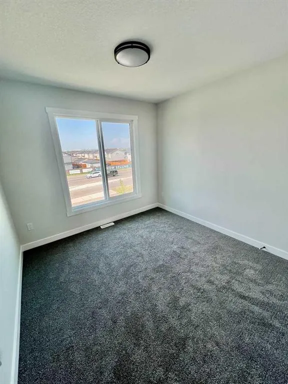 344 Corner Meadows Square NE