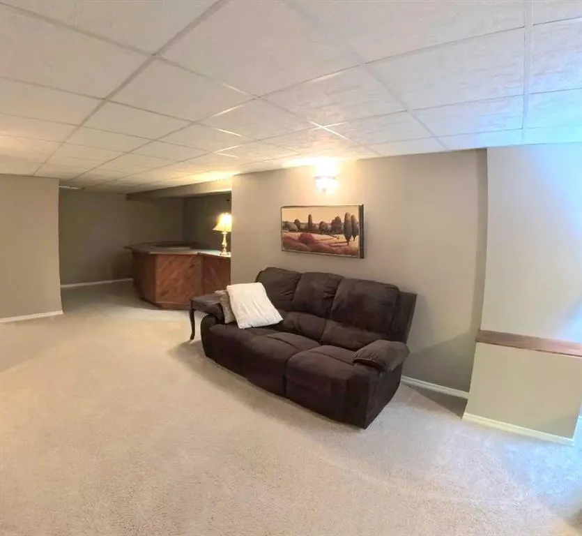 600 Hammond Drive