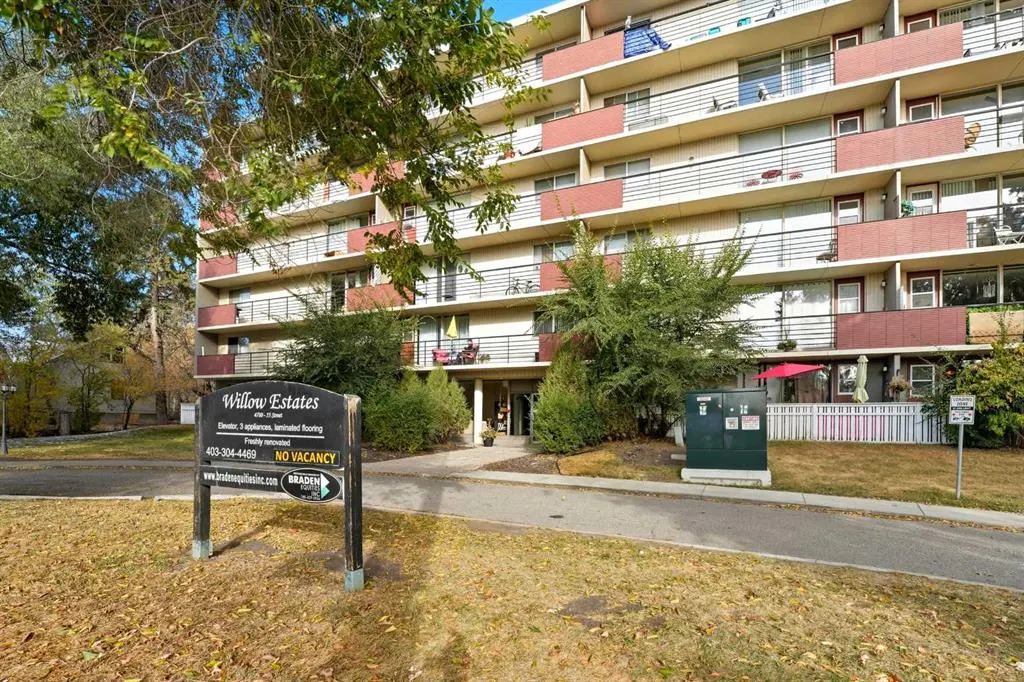 4700 55 Street, #306
