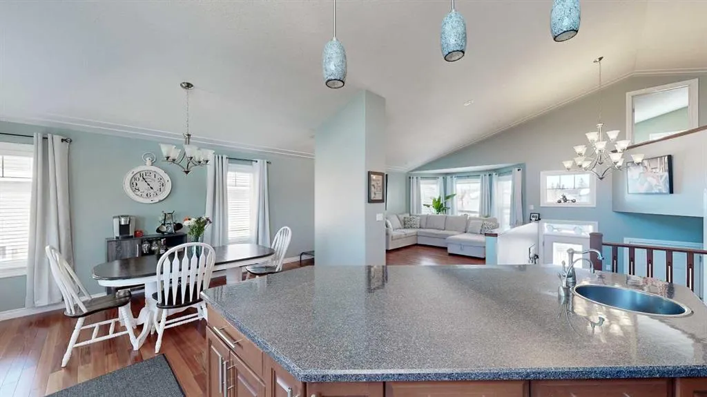 39 Cedar Heights