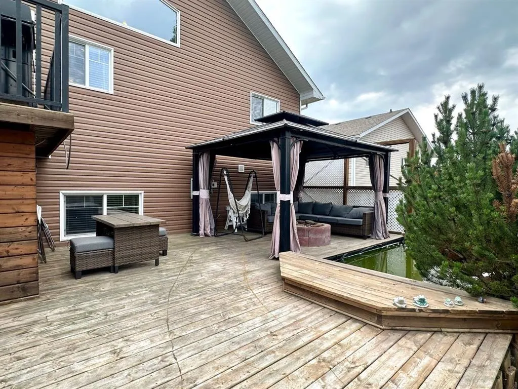 39 Cedar Heights