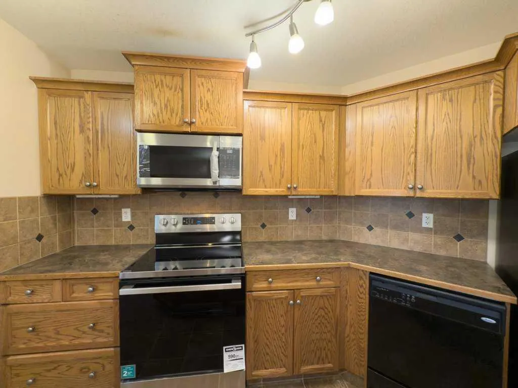 4412 58 Street Close