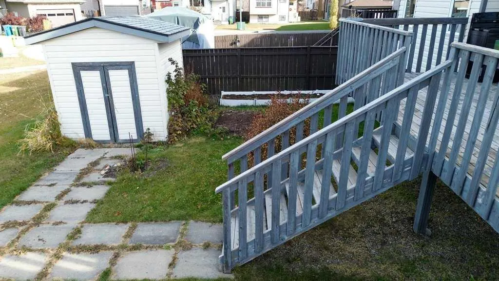 4412 58 Street Close