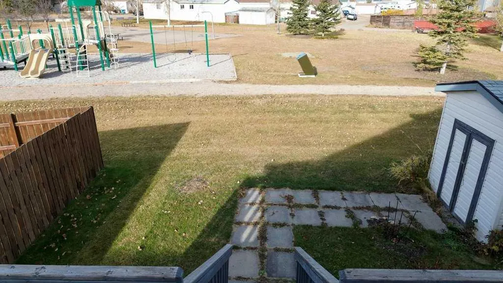 4412 58 Street Close