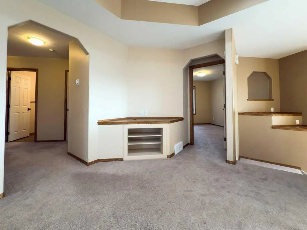 4412 58 Street Close