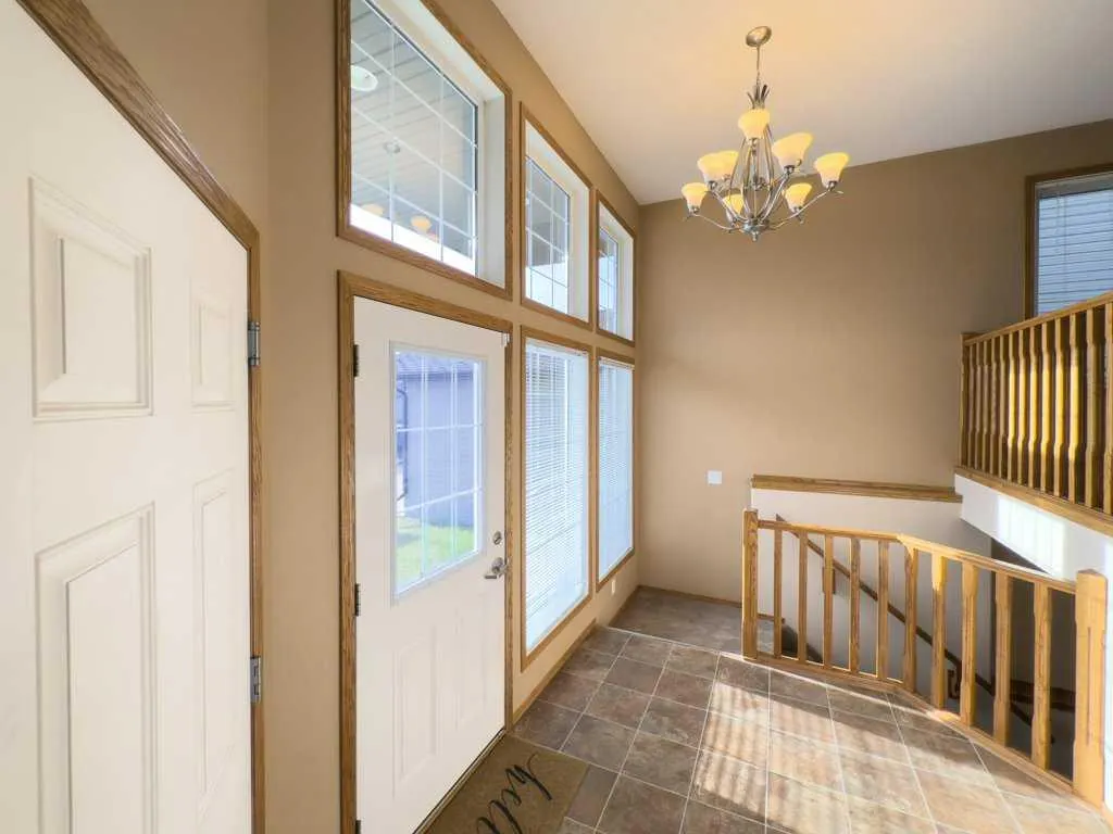 4412 58 Street Close