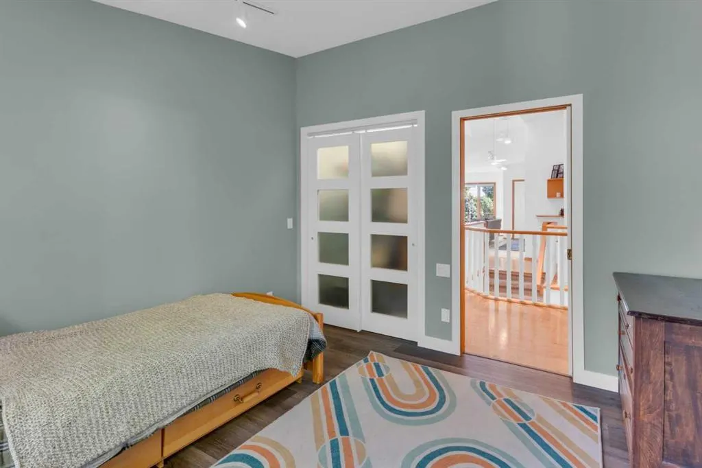 4 Christie Gardens SW