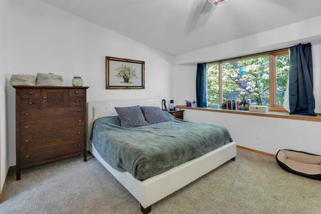4 Christie Gardens SW