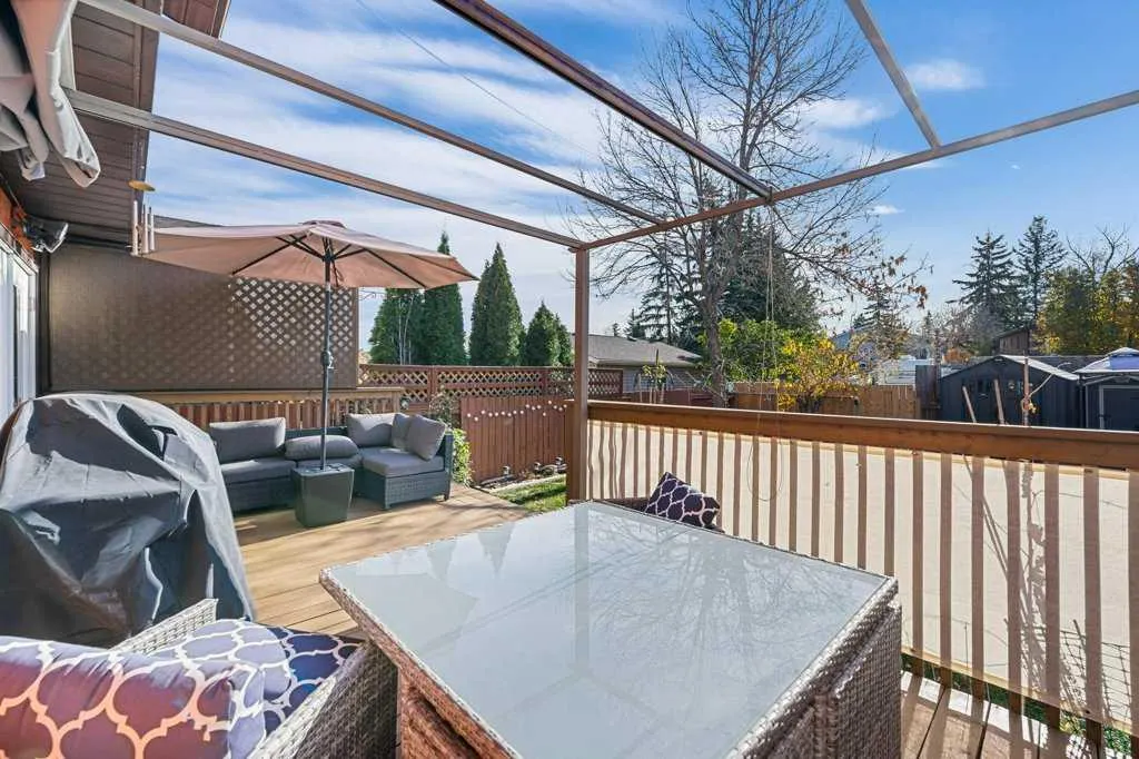 56 Shawmeadows Close SW