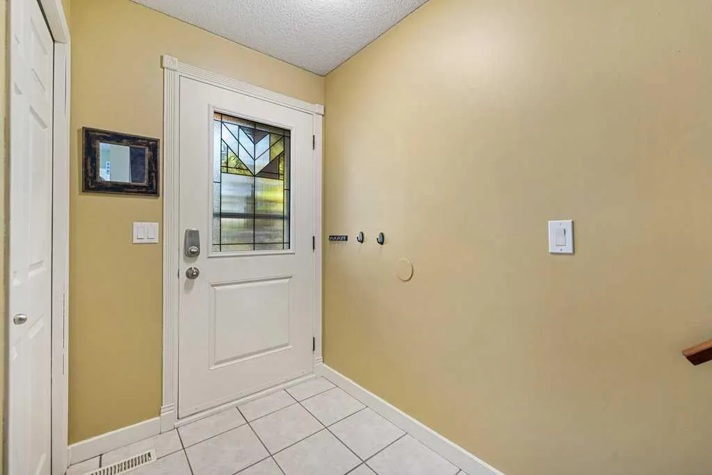 56 Shawmeadows Close SW