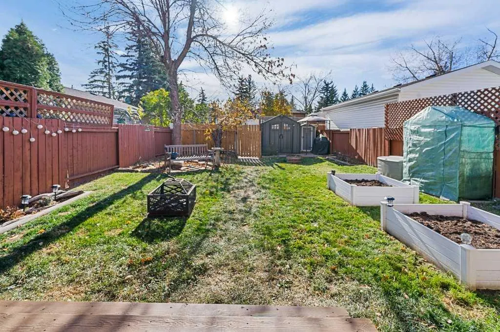 56 Shawmeadows Close SW