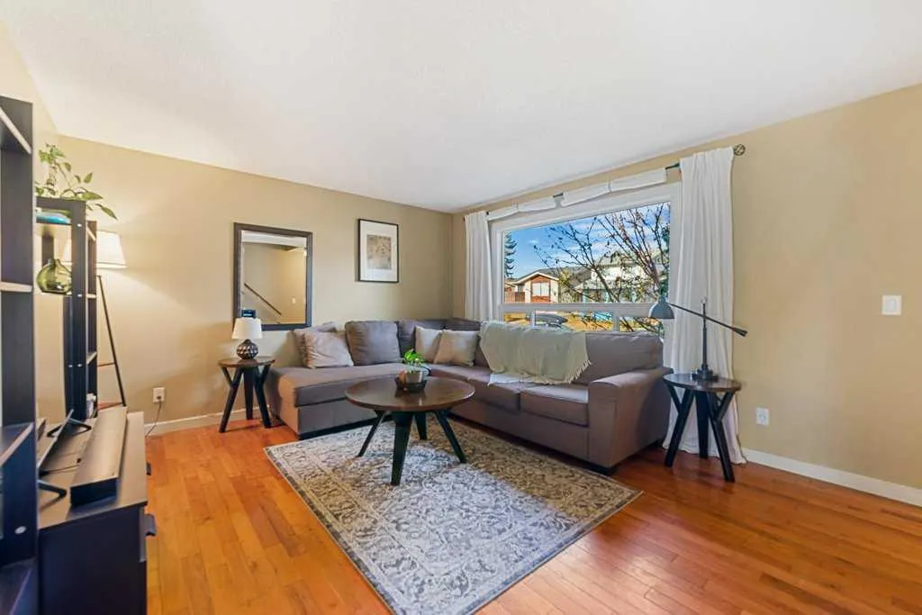 56 Shawmeadows Close SW