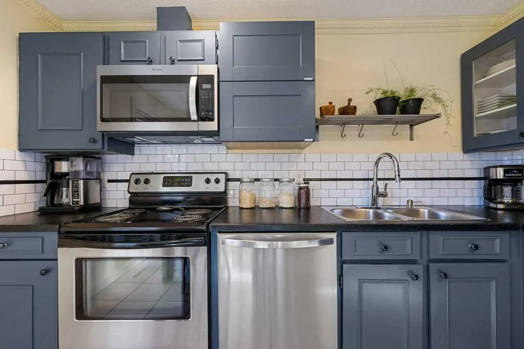 56 Shawmeadows Close SW