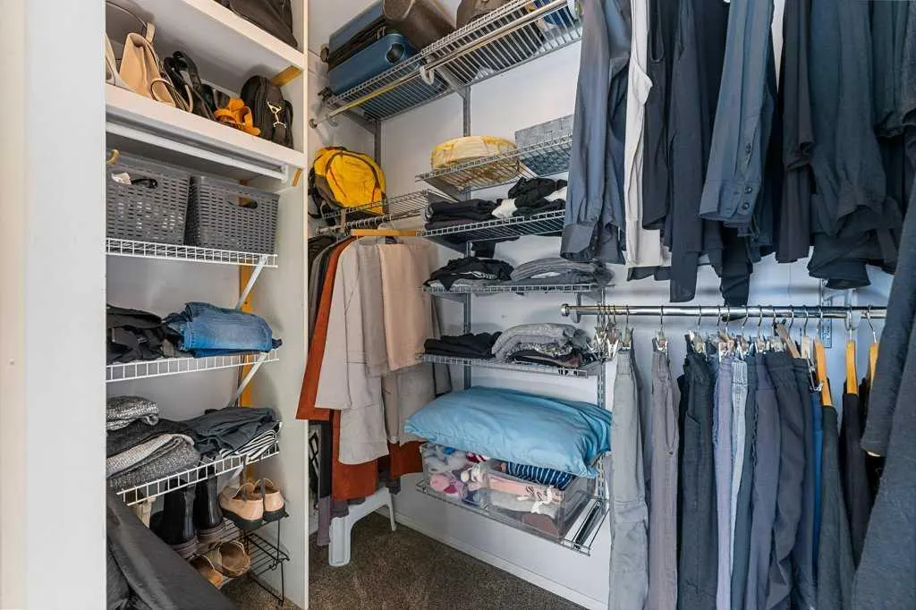 56 Shawmeadows Close SW