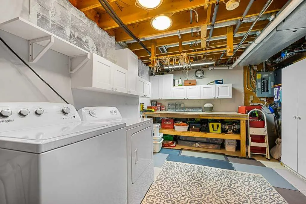 56 Shawmeadows Close SW