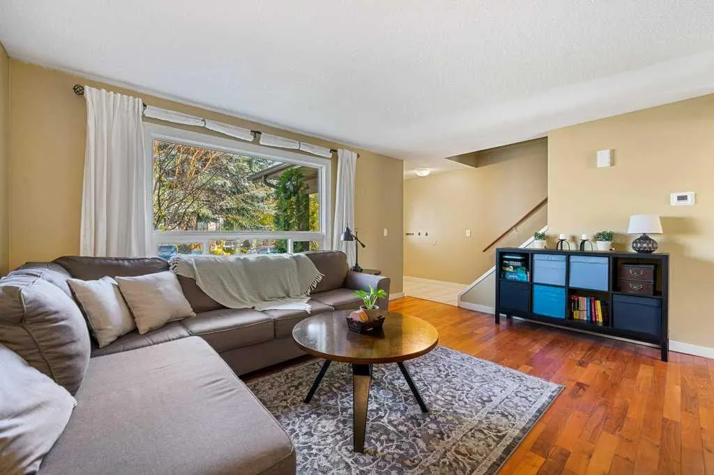 56 Shawmeadows Close SW