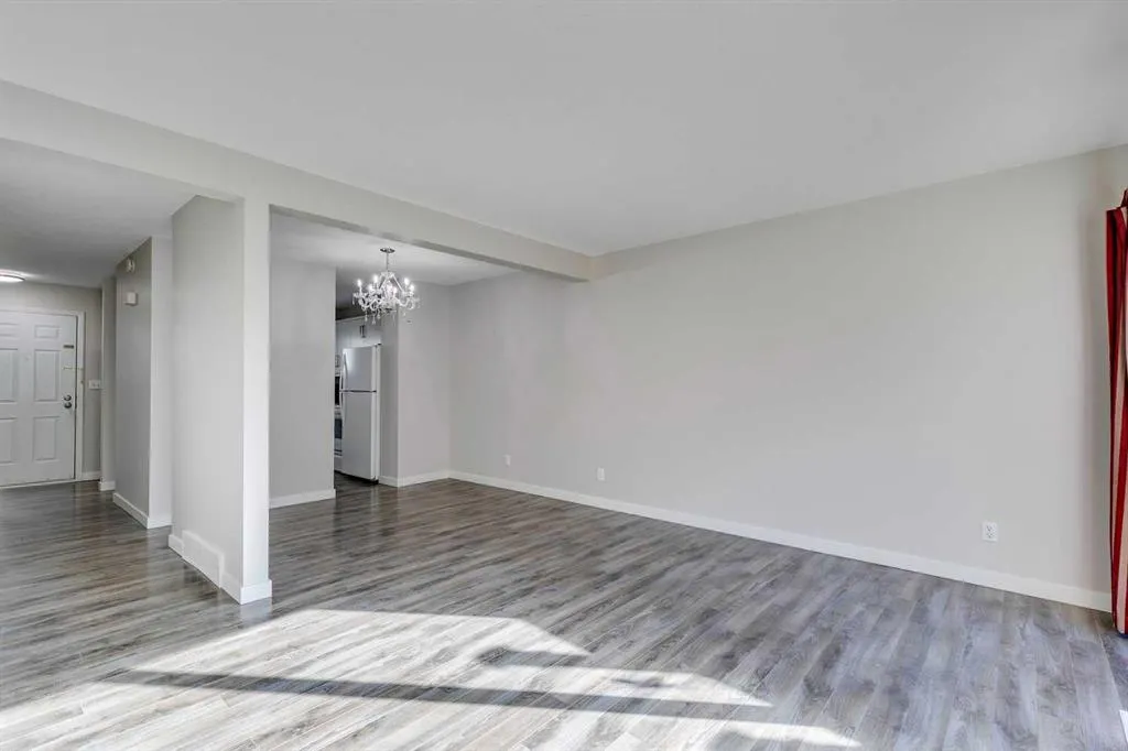 219 90 Avenue SE, #52
