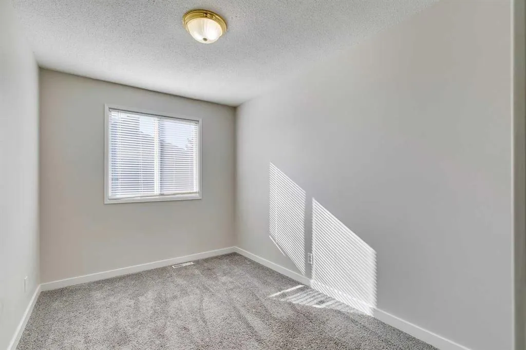 219 90 Avenue SE, #52