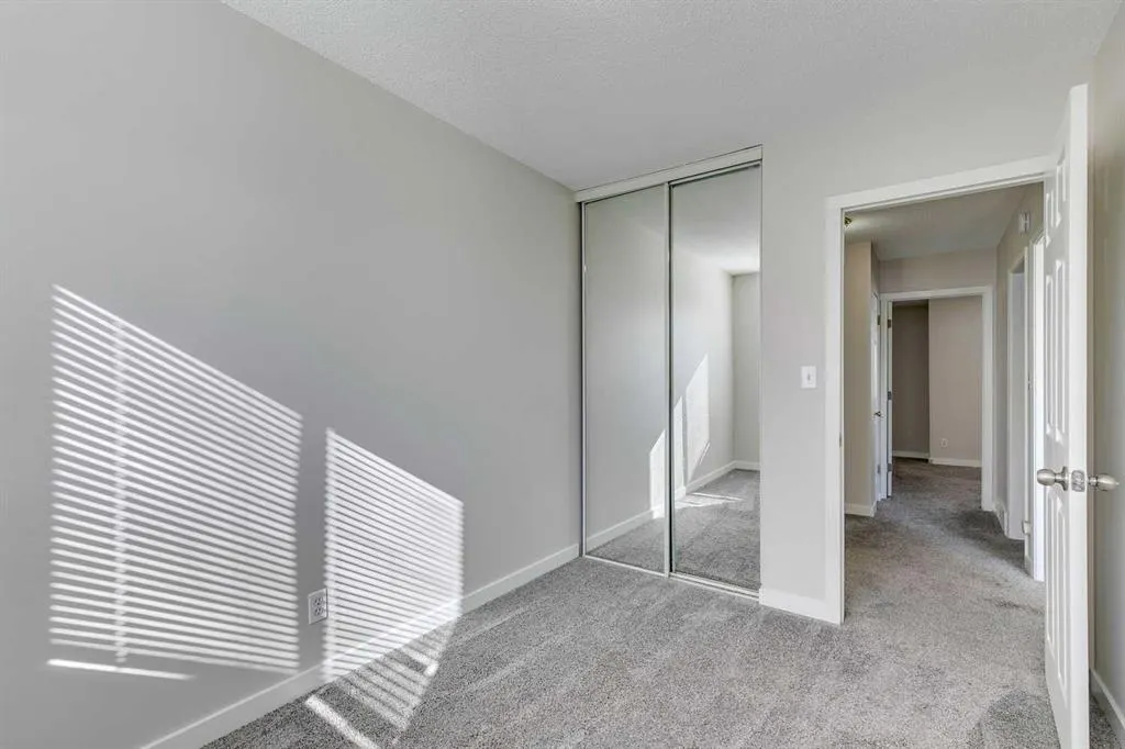 219 90 Avenue SE, #52