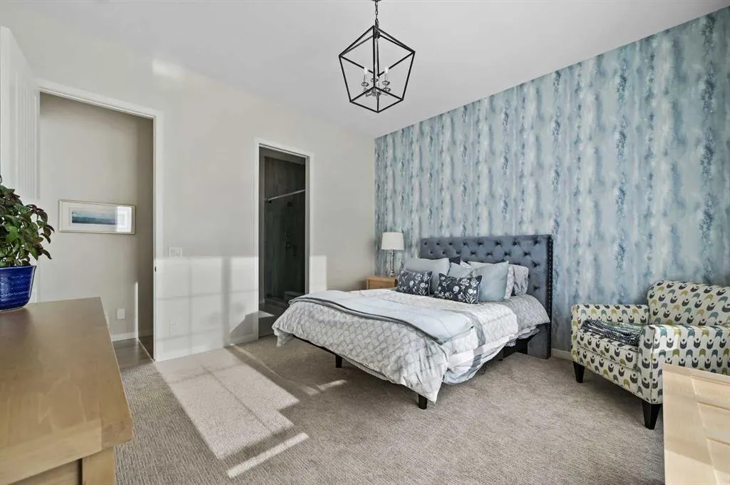 12 Cranbrook Mews SE