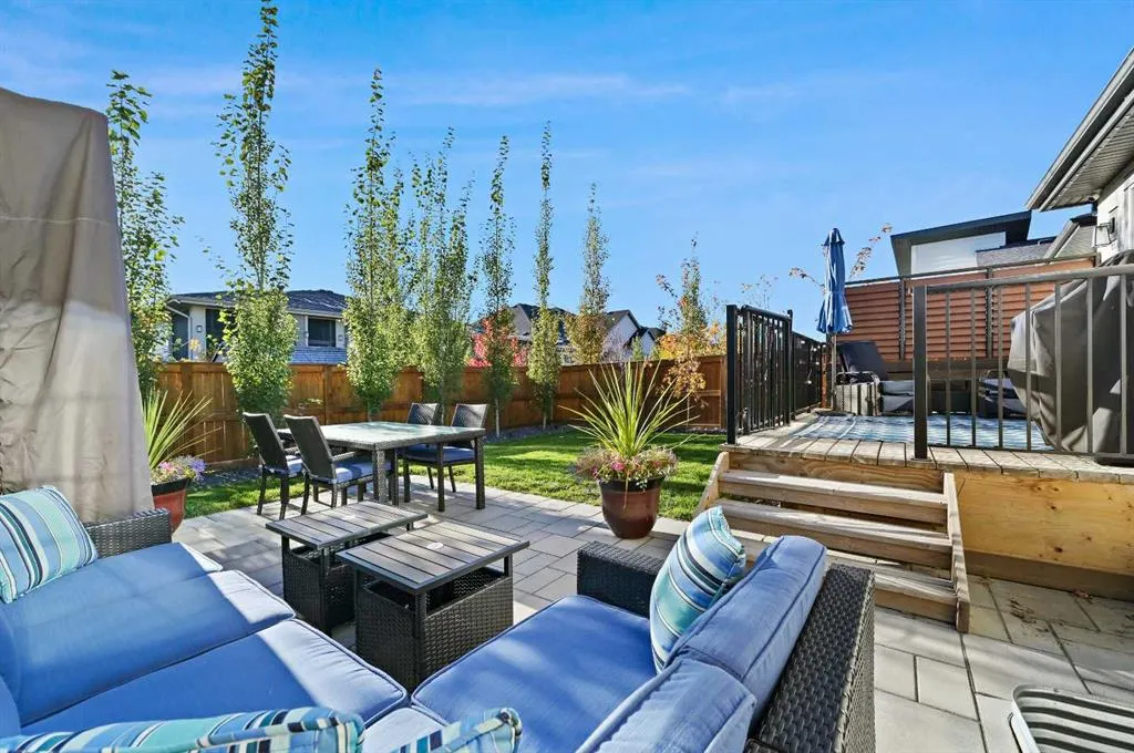 12 Cranbrook Mews SE