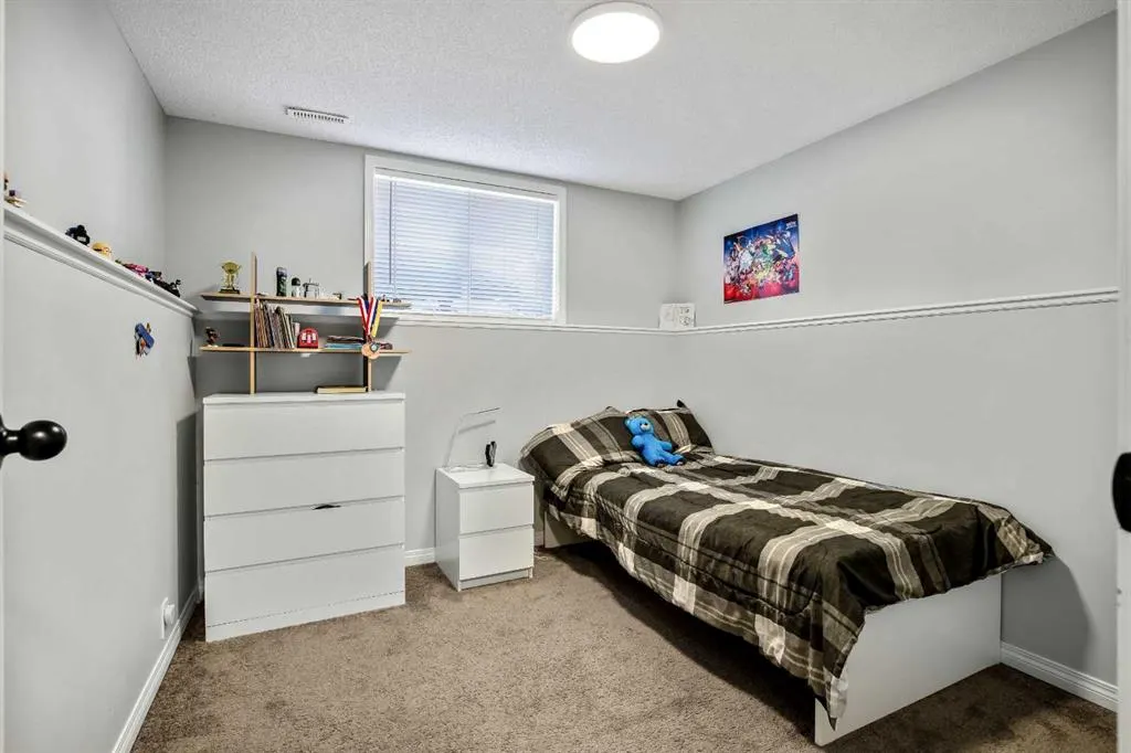 273 Mt Allan Circle SE