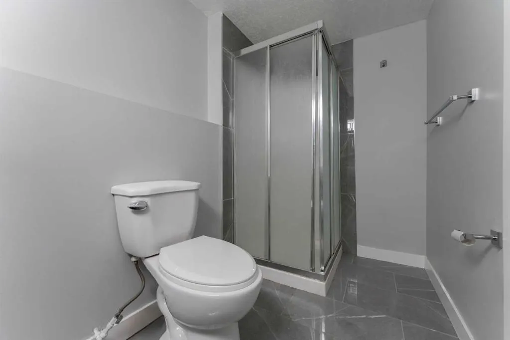 36 Whitehaven Road NE