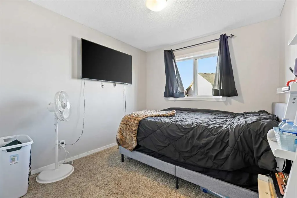 26 Chaparral Valley Common SE