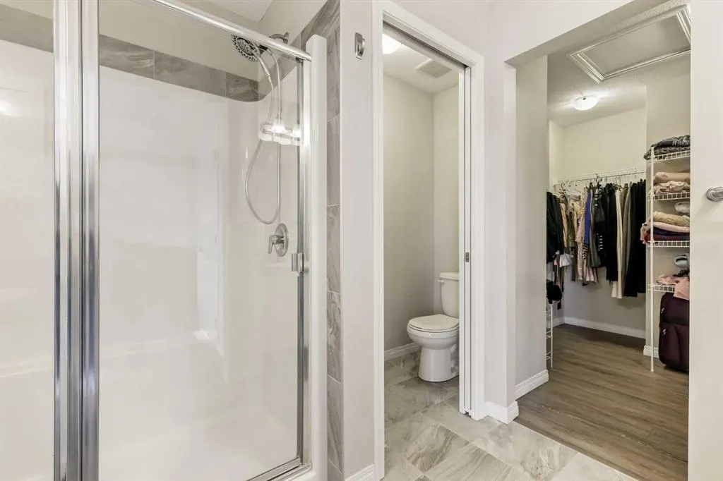 76 Legacy Glen Row SE