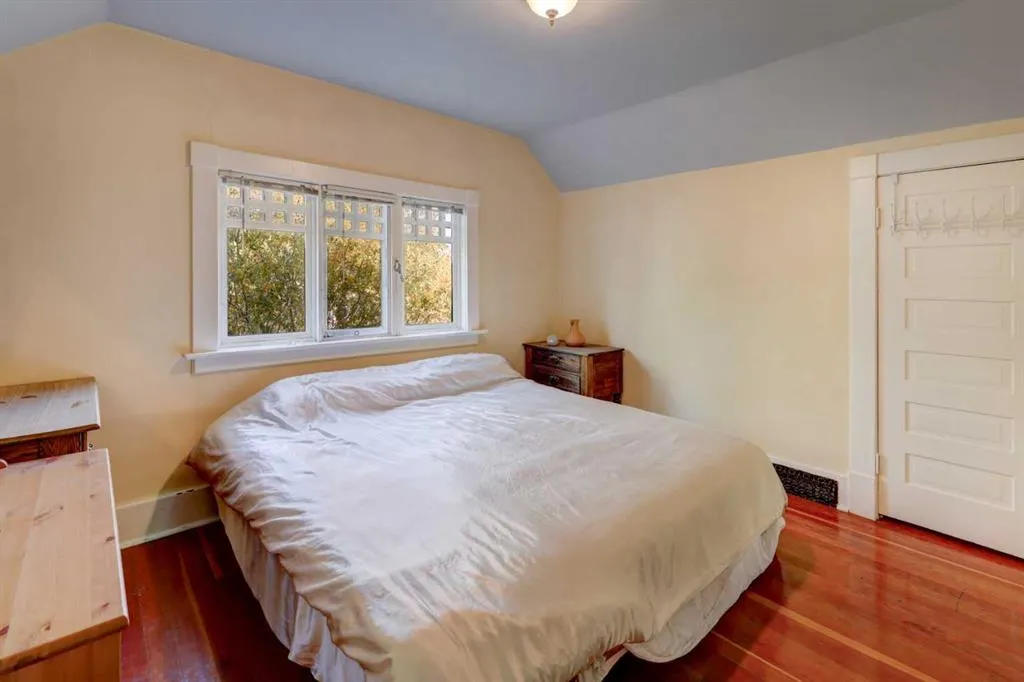 63 New Street SE