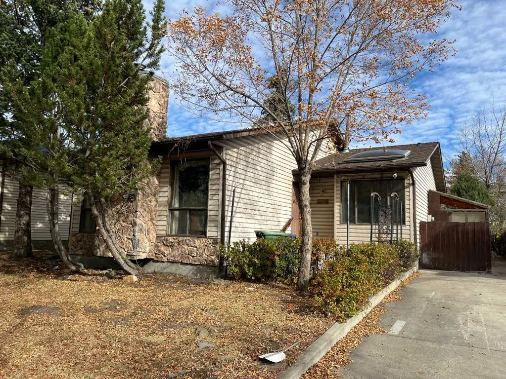 319 Whitefield Drive NE