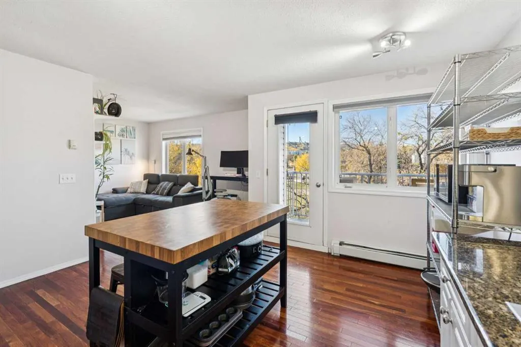 4327 75 Street NW, #303