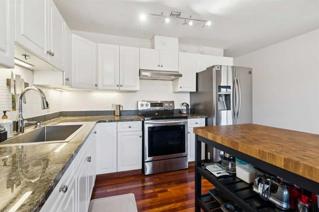 4327 75 Street NW, #303