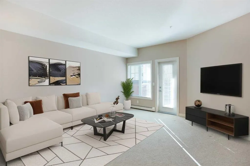 60 Royal Oak Plaza NW, #217