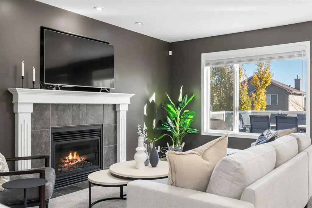 1038 Bridlemeadows Manor SW